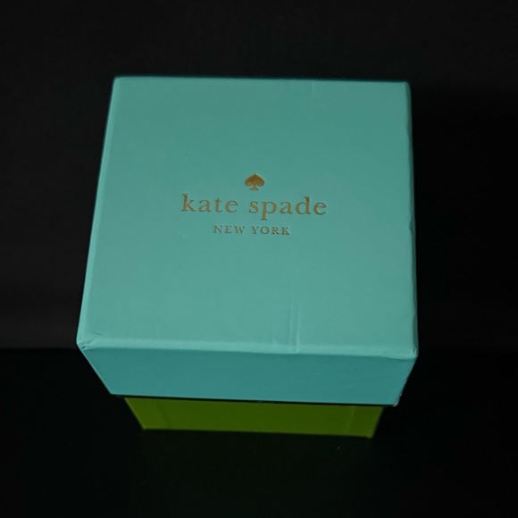 KATE SPADE NY Vegas Jewels Green and Gold Statement Necklace NWT - Picture 8 of 8